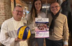 Volley, la VBC Trasporti Pesanti Casalmaggiore in visita da Spigaroli
